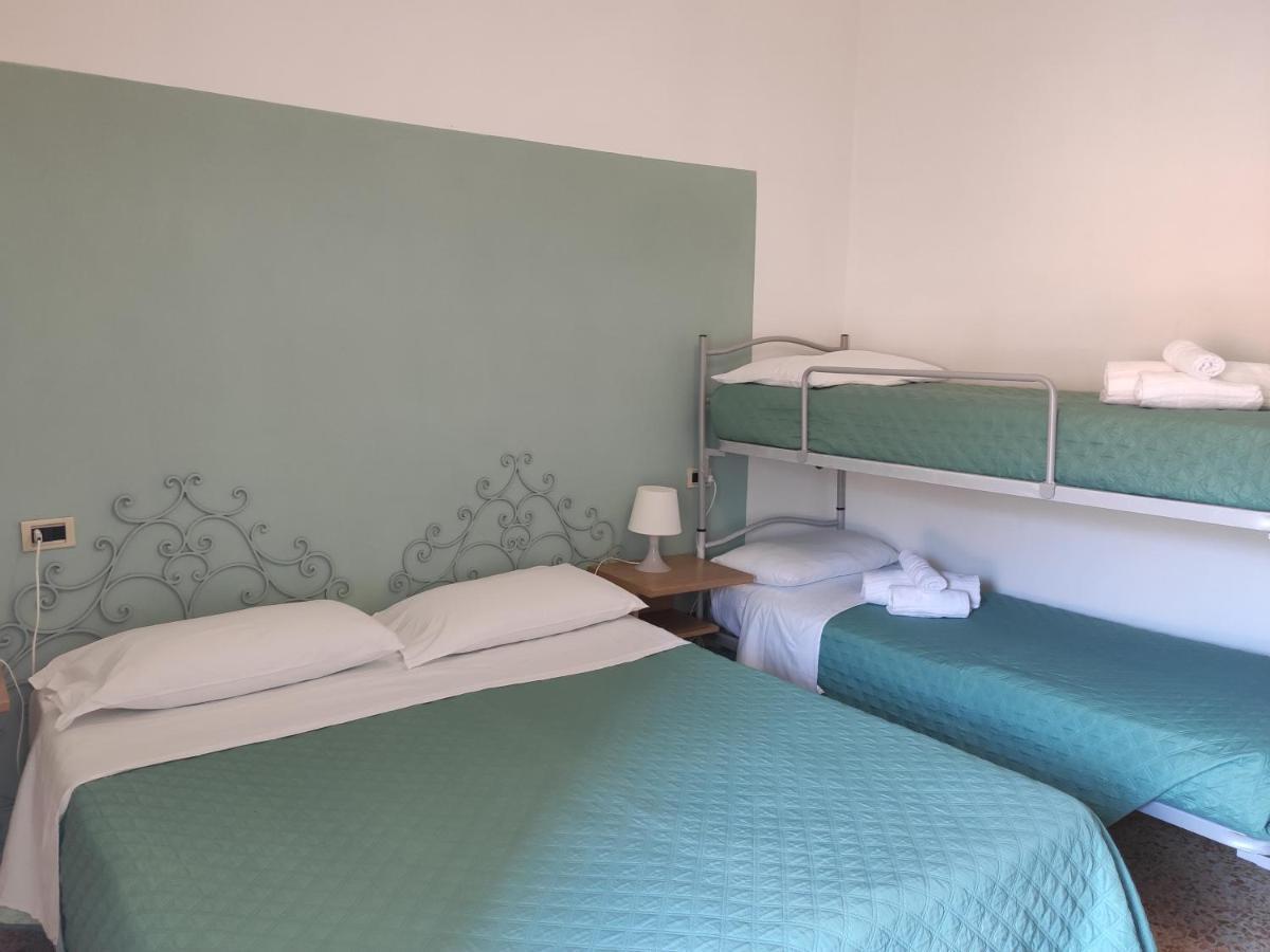 Hotel Imperia Marciana Marina  Bagian luar foto